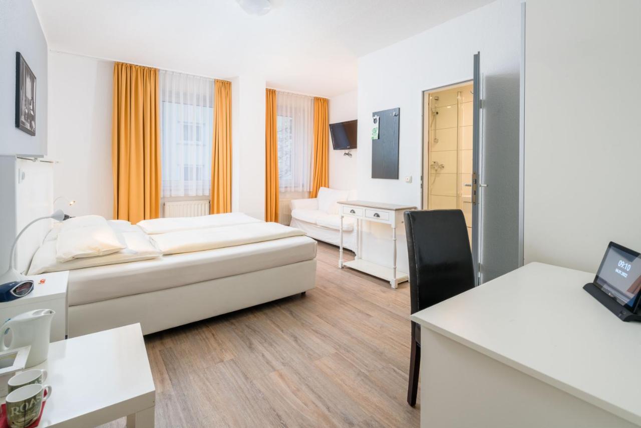 Stadt-Gut-Hotel Rheinischer Hof Essen Eksteriør billede