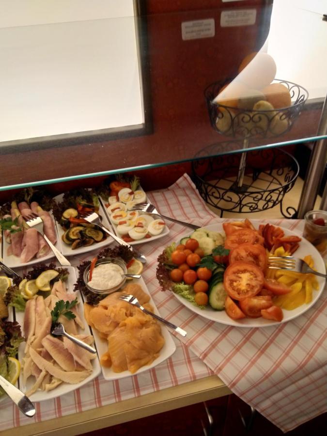 Stadt-Gut-Hotel Rheinischer Hof Essen Eksteriør billede